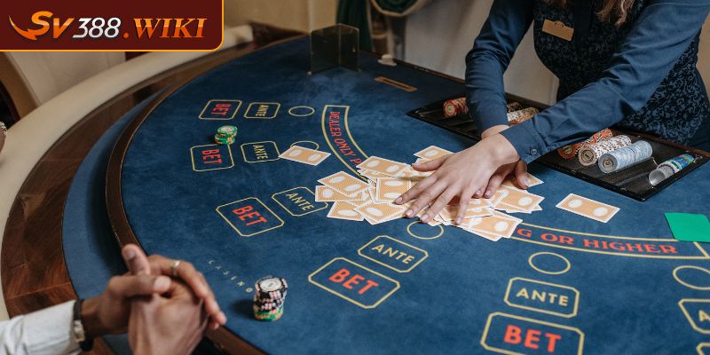 Baccarat SV388 Trò Chơi Đánh Bài Casino Kinh Điển Nhất 2025 2 Quy tắc rút bài thứ ba trong Baccarat cần biết